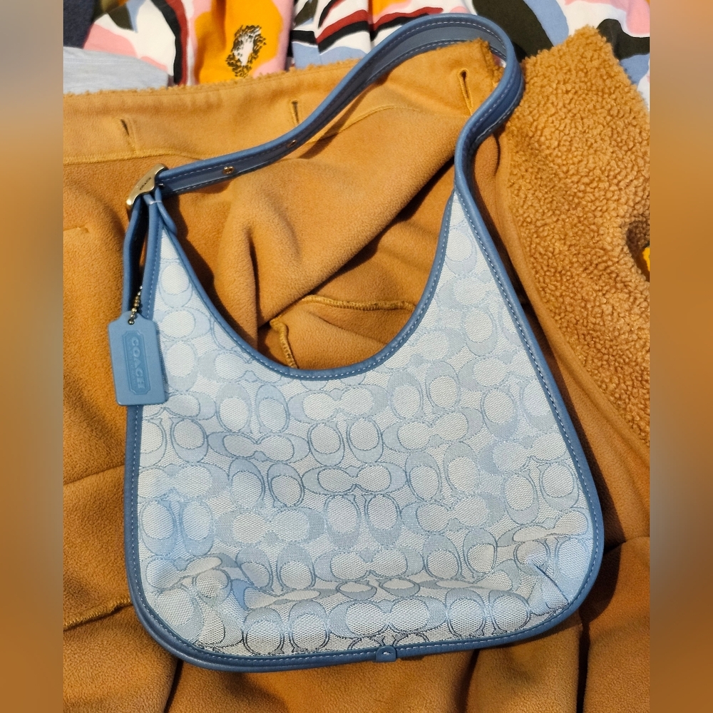 Coach Ergo Shoulder Bag C2588